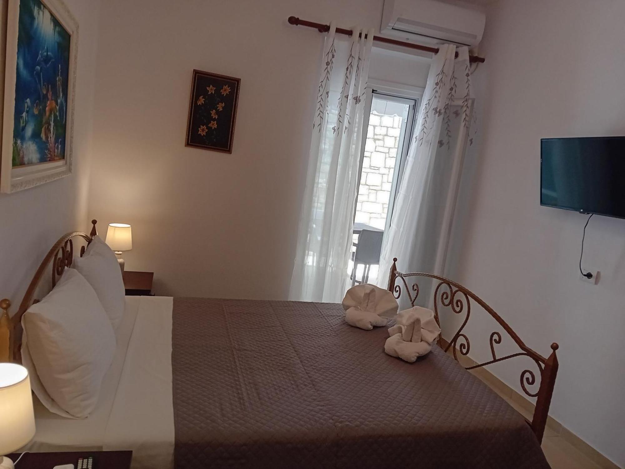 Artur Apartments Himare Room photo